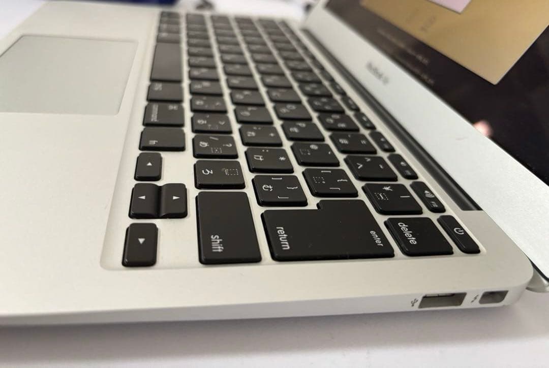 MacBook本体 MacBook Air 11-inch Early 2015