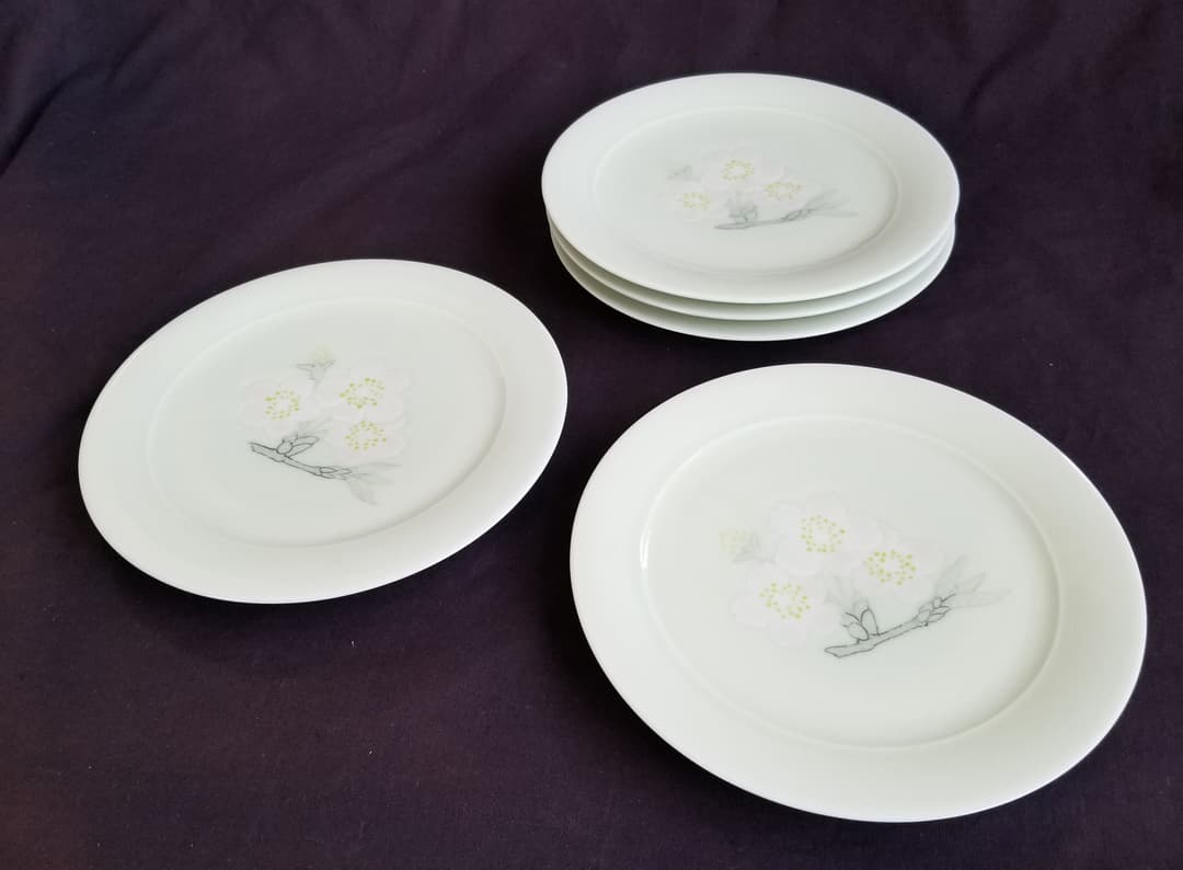 彩磁桜花文平皿 五枚組 (未使用 新品同様)