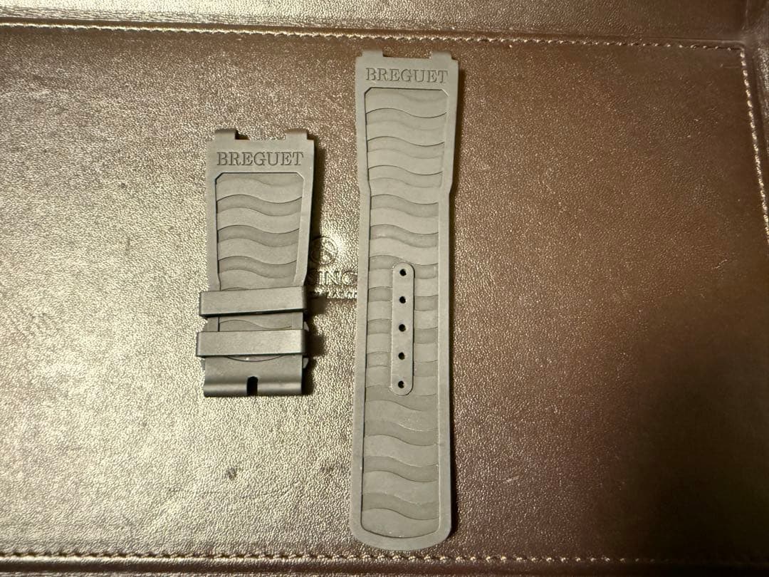Breguet ブレゲ 5527 ブラック　ショートサイズ　ラバーベルト　バンド
