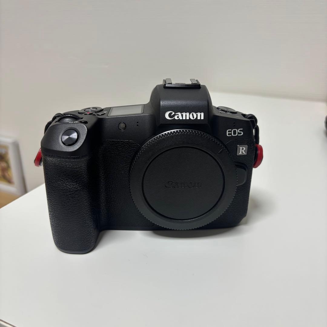 Canon EOS R ミラーレスカメラ