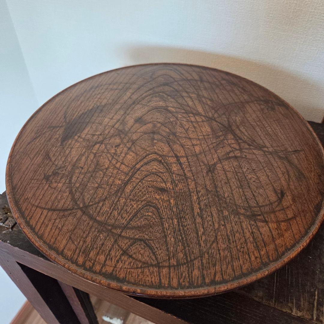 アンティーク雑貨　丸膳　花台　飾り台　ディスプレイ台　古物　三つ脚　展示台