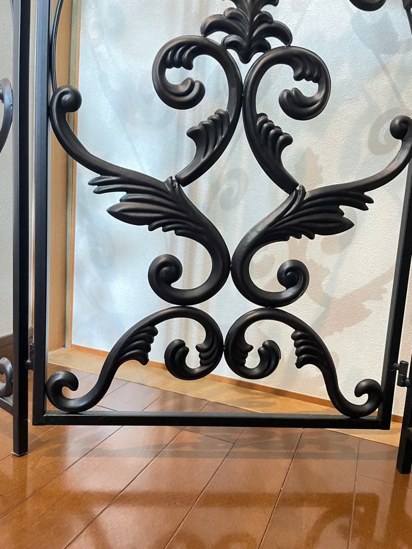 未使用品　アンティーク　アイアン3連パーテーション
