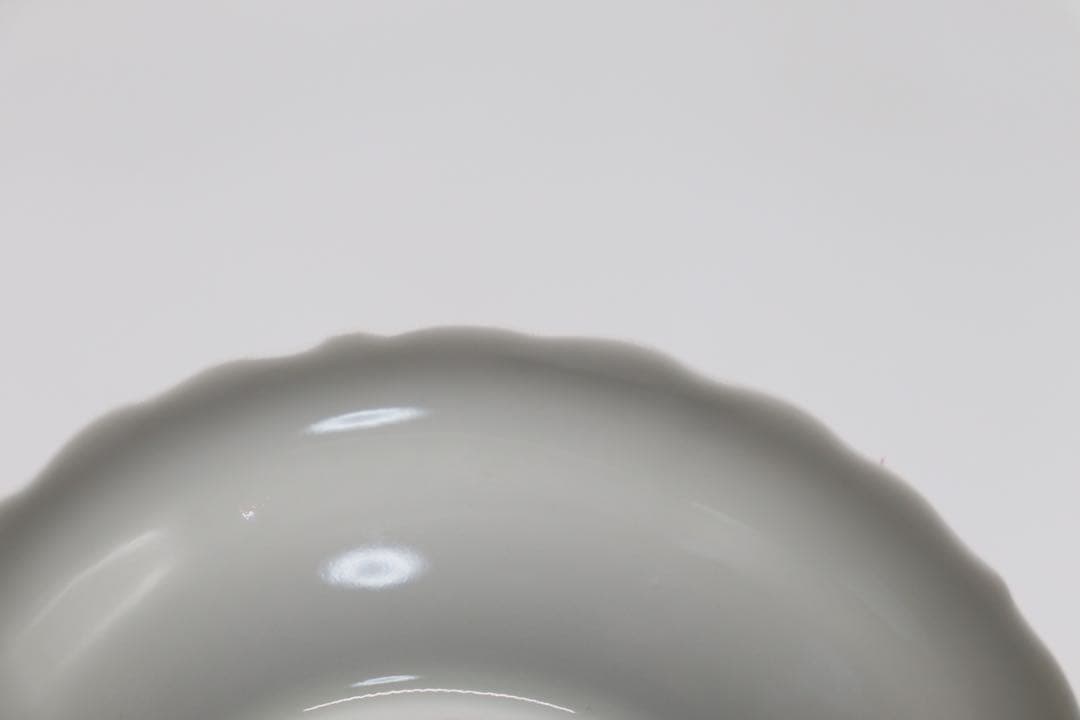 中国　清時代　徳化白磁陽刻紋花口小皿2点　送料込み0125