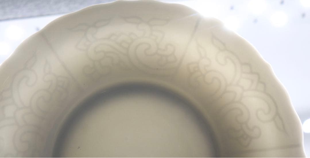 中国　清時代　徳化白磁陽刻紋花口小皿2点　送料込み0125