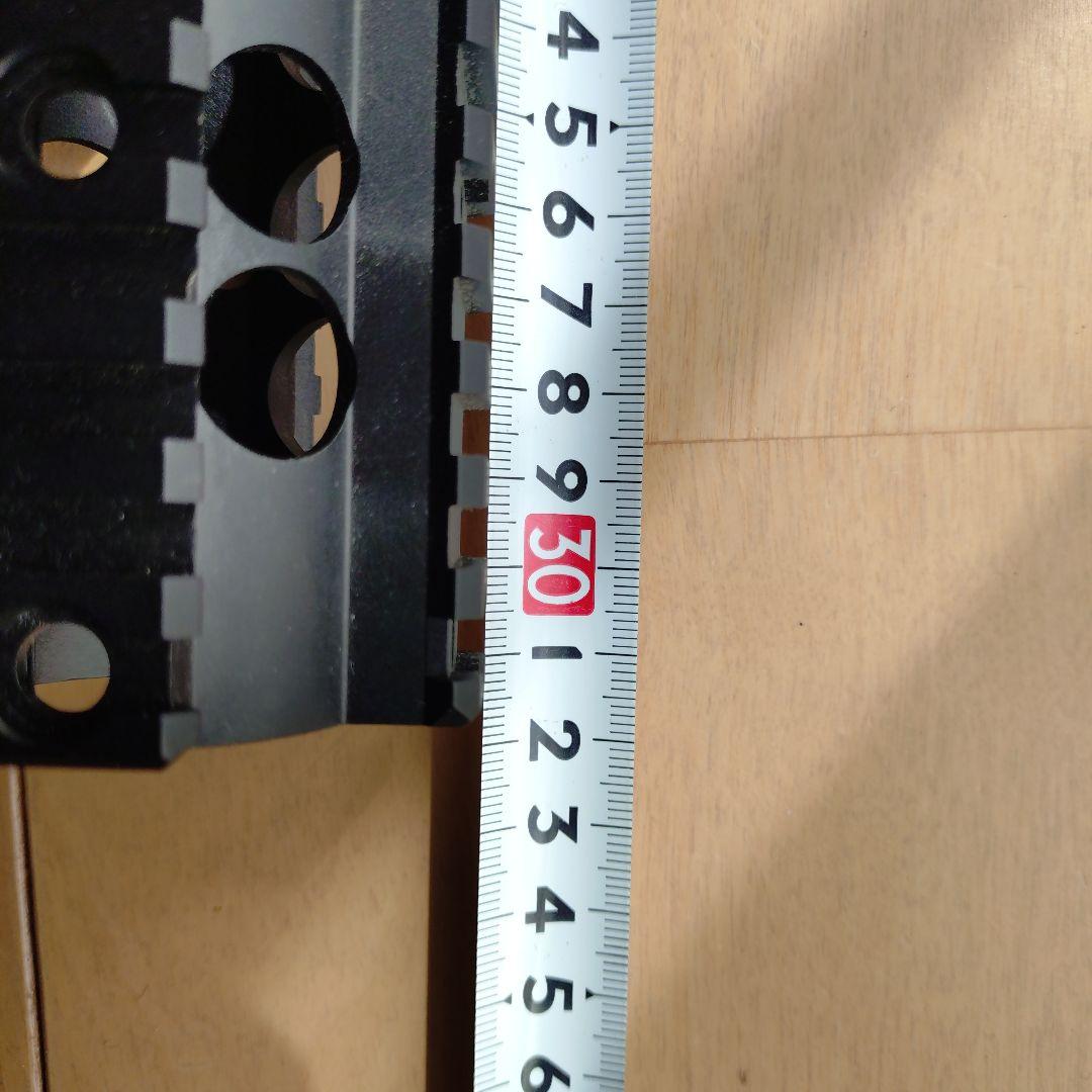 M4 ハンドガード ナイツ刻印入り