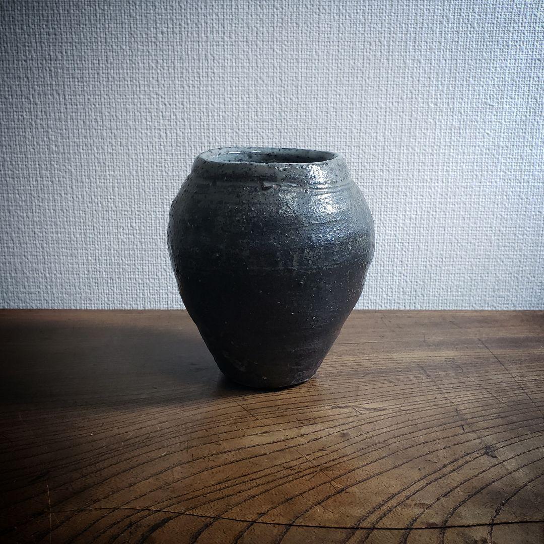 壺 小壺 一輪挿し 花器 花瓶 えくぼ 黒 ペン立て フラワーベース