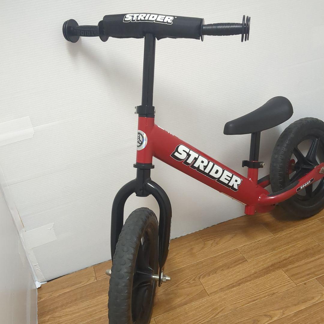 【極美品】STRIDER ストライダー　スポーツ バランスバイク 赤 12インチ