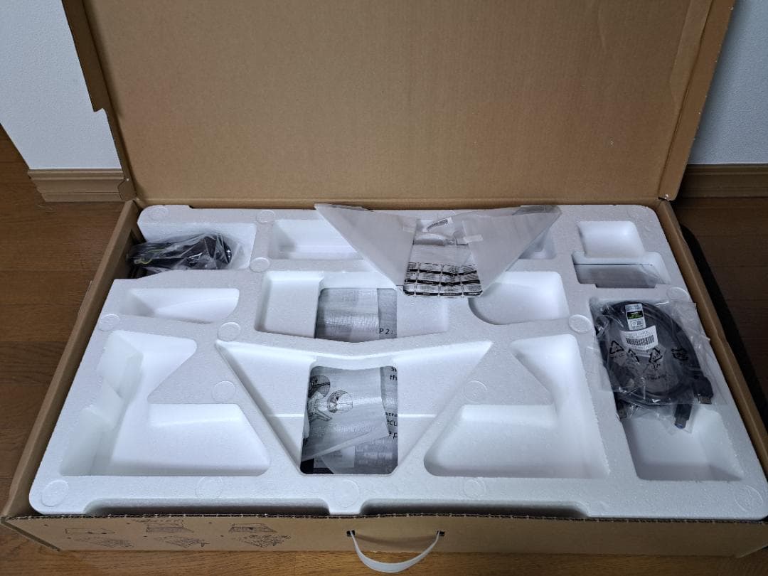 Gigabyte M28U 4K 144Hz ゲーミングモニター