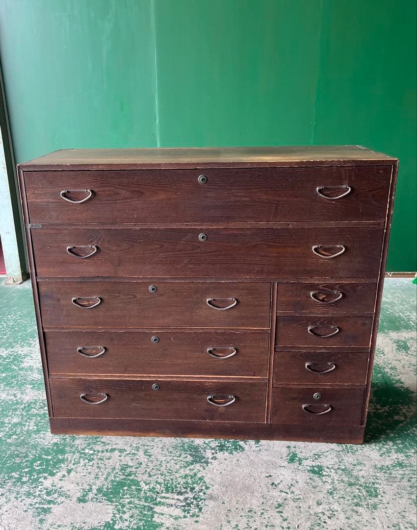 和箪笥 昭和レトロ 当時物 インテリア アンティーク ビンテージ 鉄金具