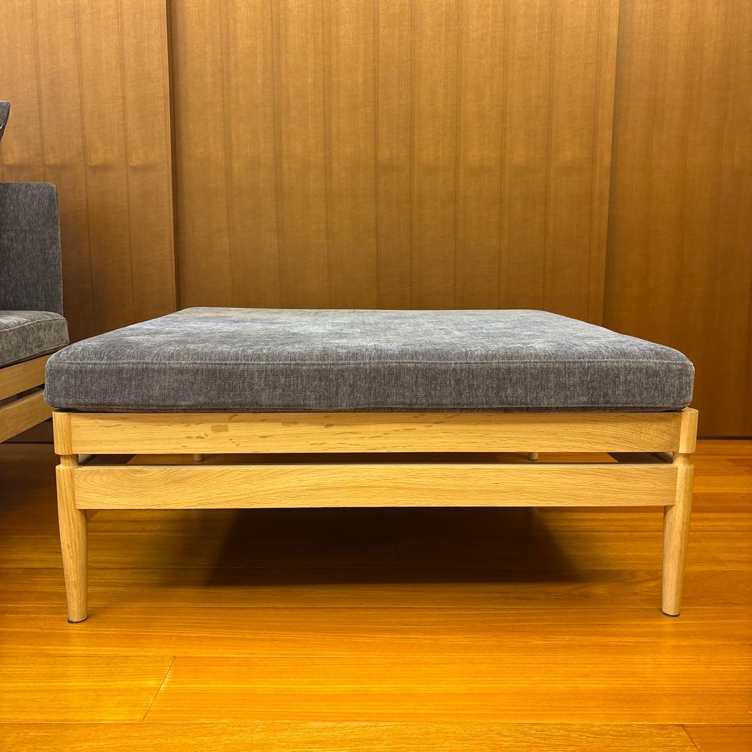 【 ぷっこ 】カリモク スツール オットマン　ソファー