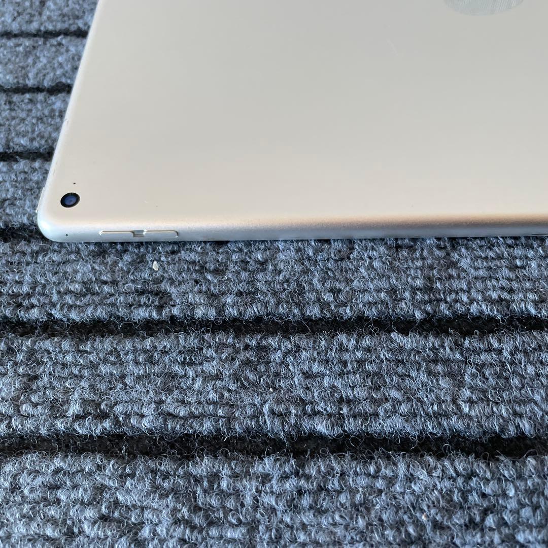 40 iPad Pro 12.9 1世代 128GB Wi-Fi シルバー