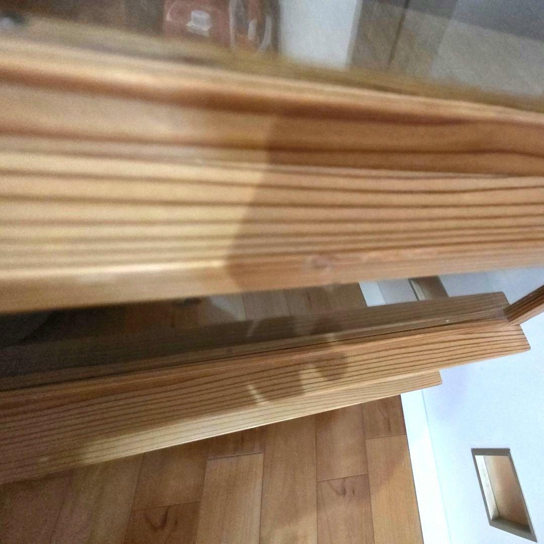 脚付ガラス 引出しのチェスト 国産天然木無垢材