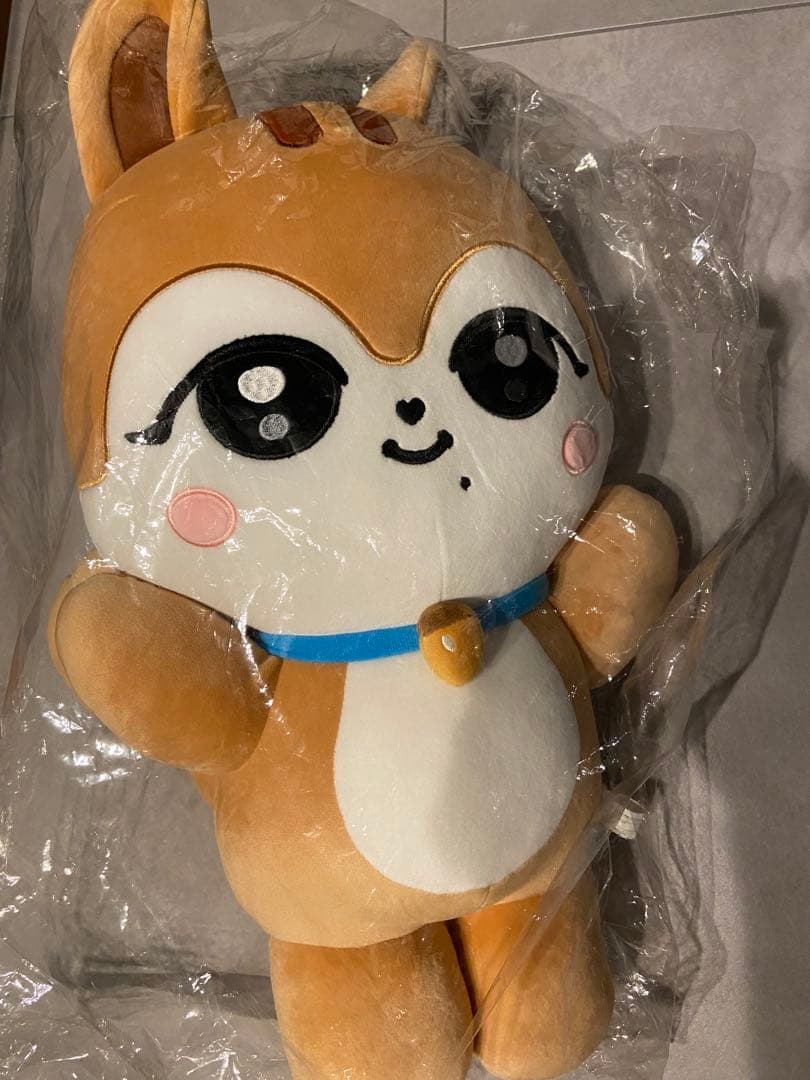 ive minive ダリ メガクッション ガウル