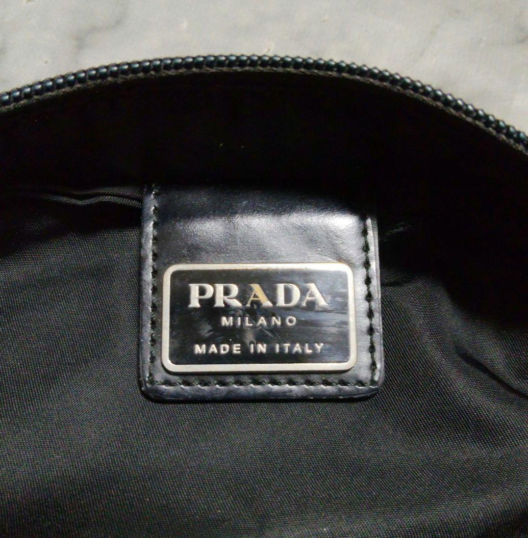 PRADA ナイロン サコッシュ ショルダーバッグ
