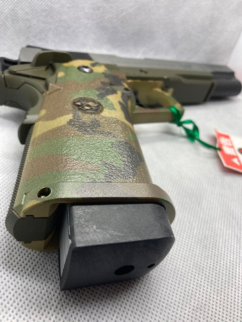 1056 世田谷ベース　迷彩　限定生産　ガスガン