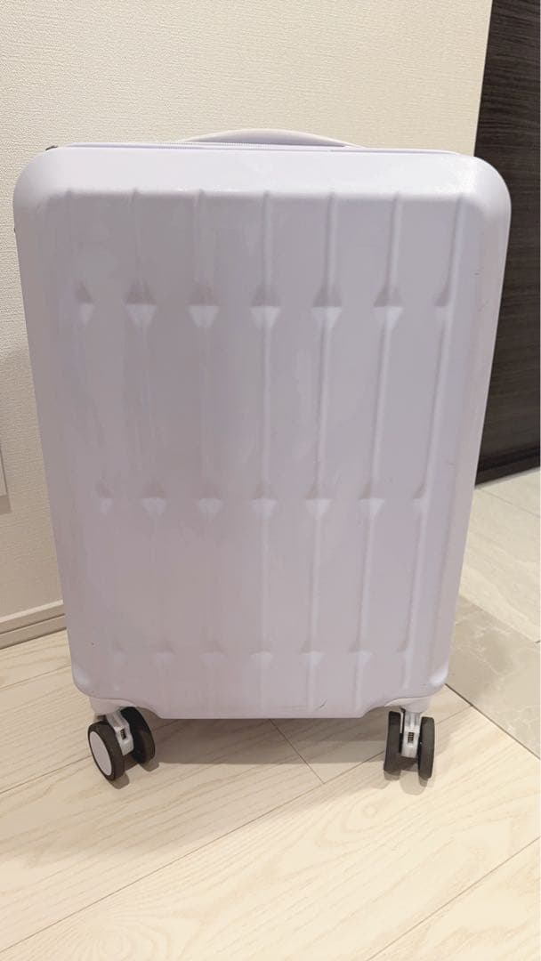 スーツケース　２つ売り　パステルラベンダー色