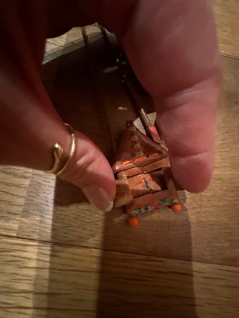 アンリークイールネックレス お家 いぬ