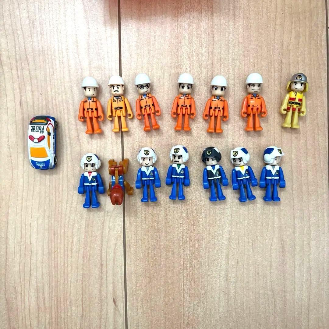 トミカ ハイパーレスキュー ハイパーブルーポリス レスキューショベル 人形セット