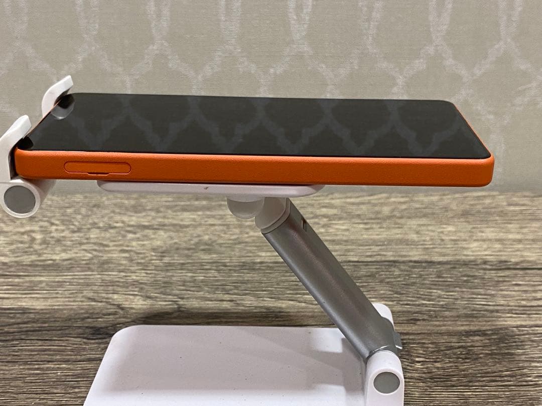 ✴️即購入不可コメント必須 Sony Xperia A203SO オレンジ