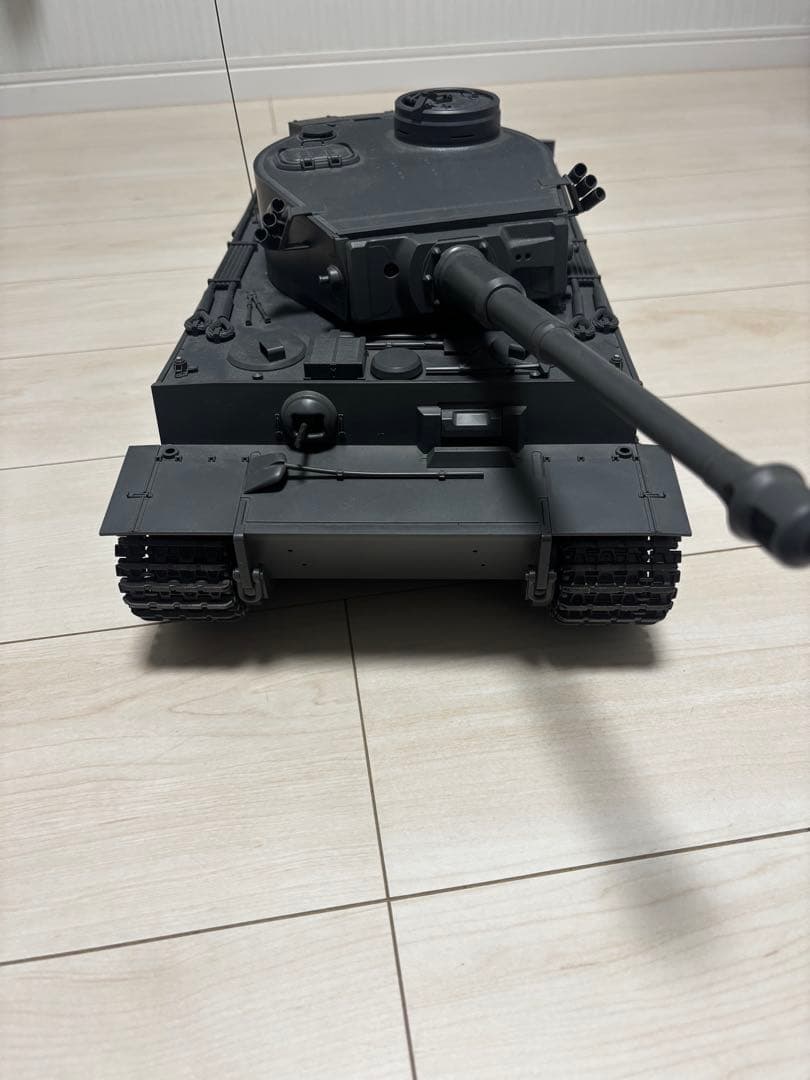 タミヤ　ラジコン・タイガーⅠ(初期型)1/16 完成品
