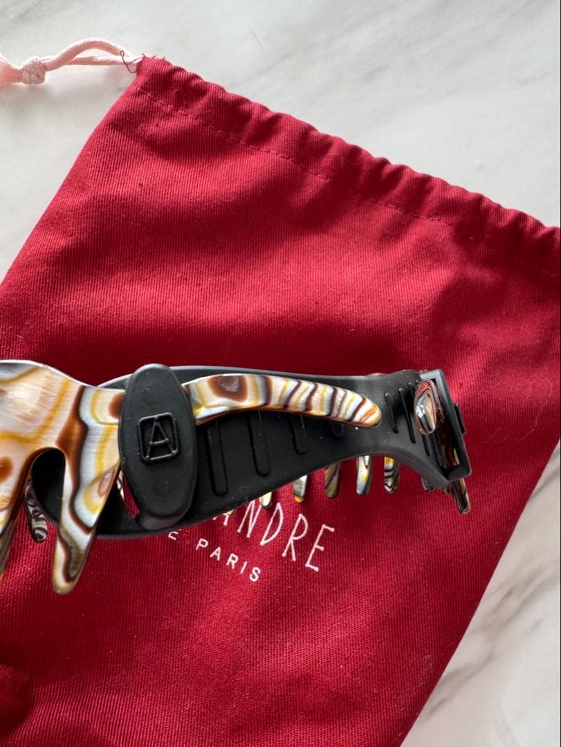 アレクサンドル ドゥ パリ カチューシャ コーム オニキス