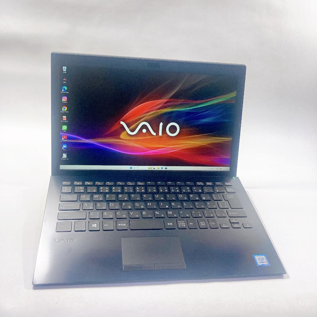 w68✨薄型/第8世代 /i5 /Office付/爆速SSD/8GB✨ノートPC