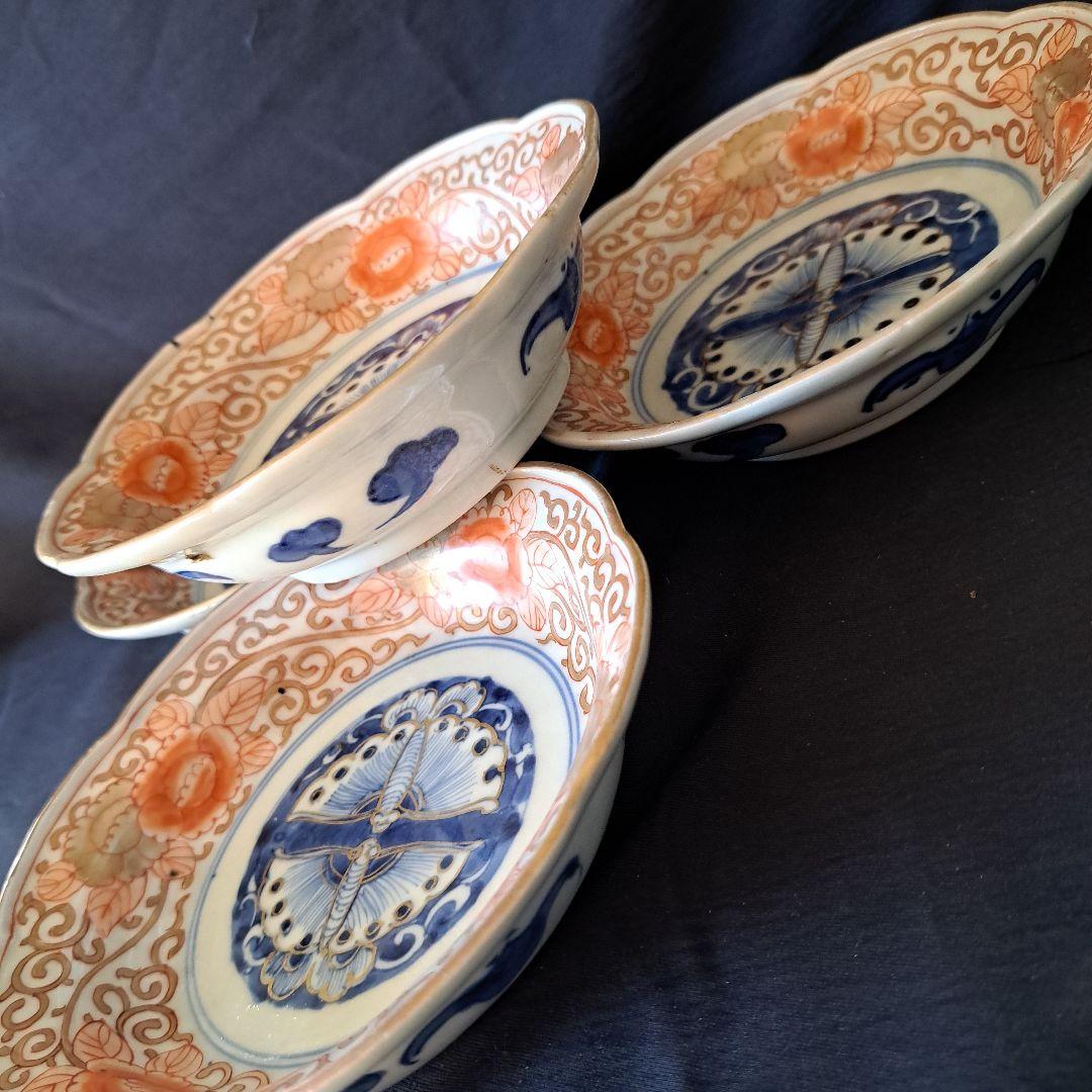 金彩の「花唐草」と向き合ってる「蝶」！古伊万里 皿 4客セット 骨董アンティーク