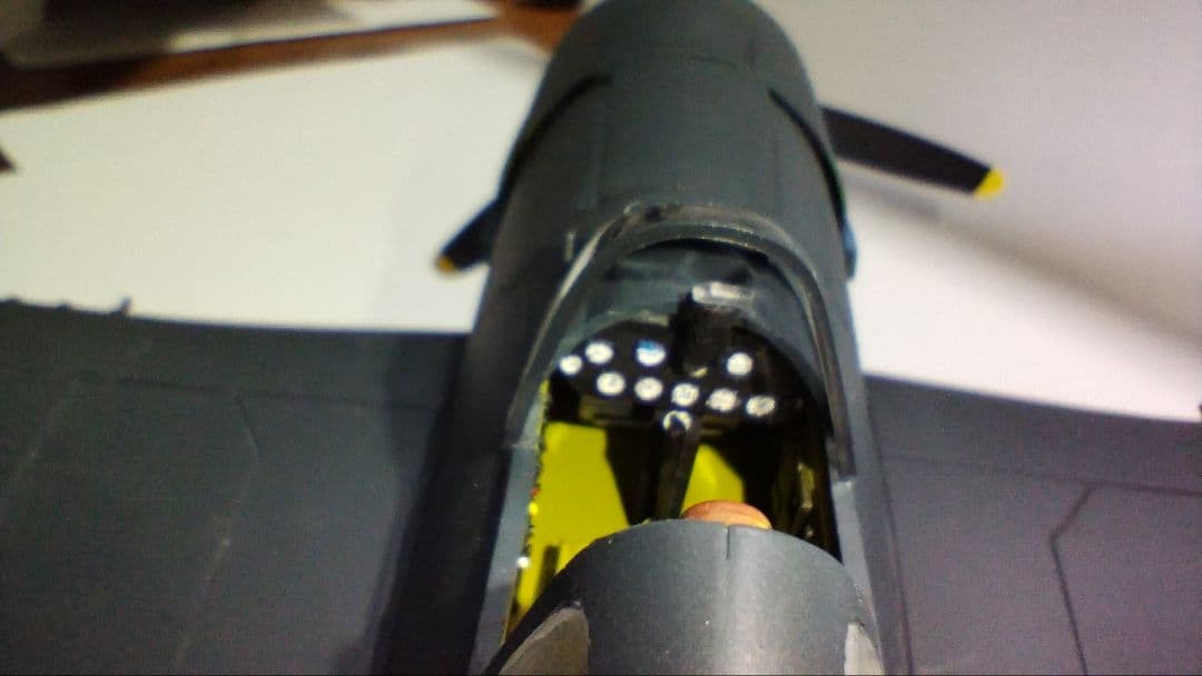 プラモデル完成機　1/32　F-6F-3/5HELLCAT