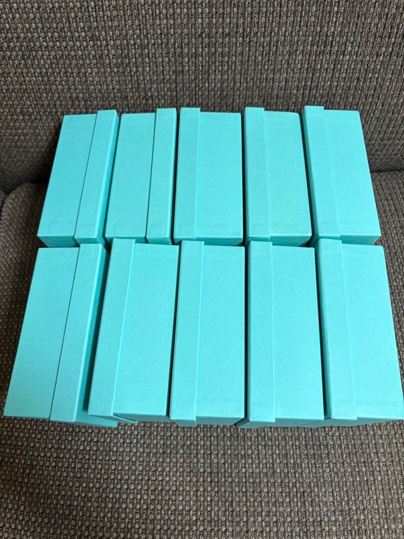 正規品美品　ティファニーブレスレット腕輪アクセサリー小物入れ　空箱10個セット