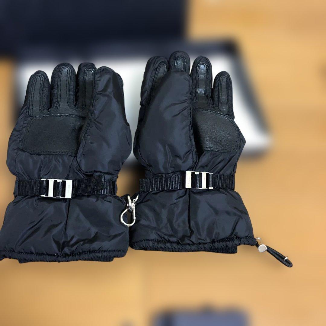 タイムセール　プラダ　メンズ　グローブ