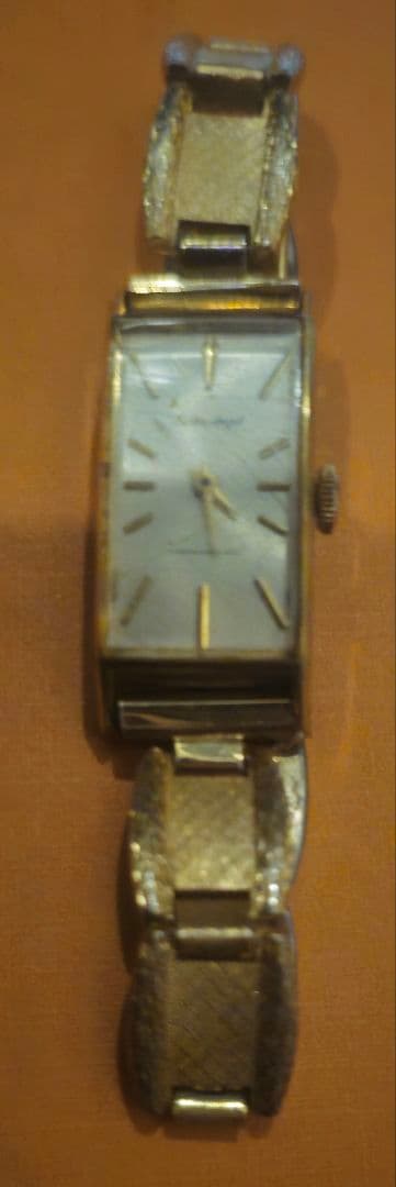 シルバー 手巻き時計 長方形ケース