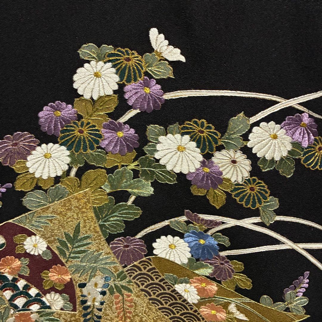 D68 黒留袖 総刺繍 慰斗紋 花模様 正絹 着物 袷 極美品