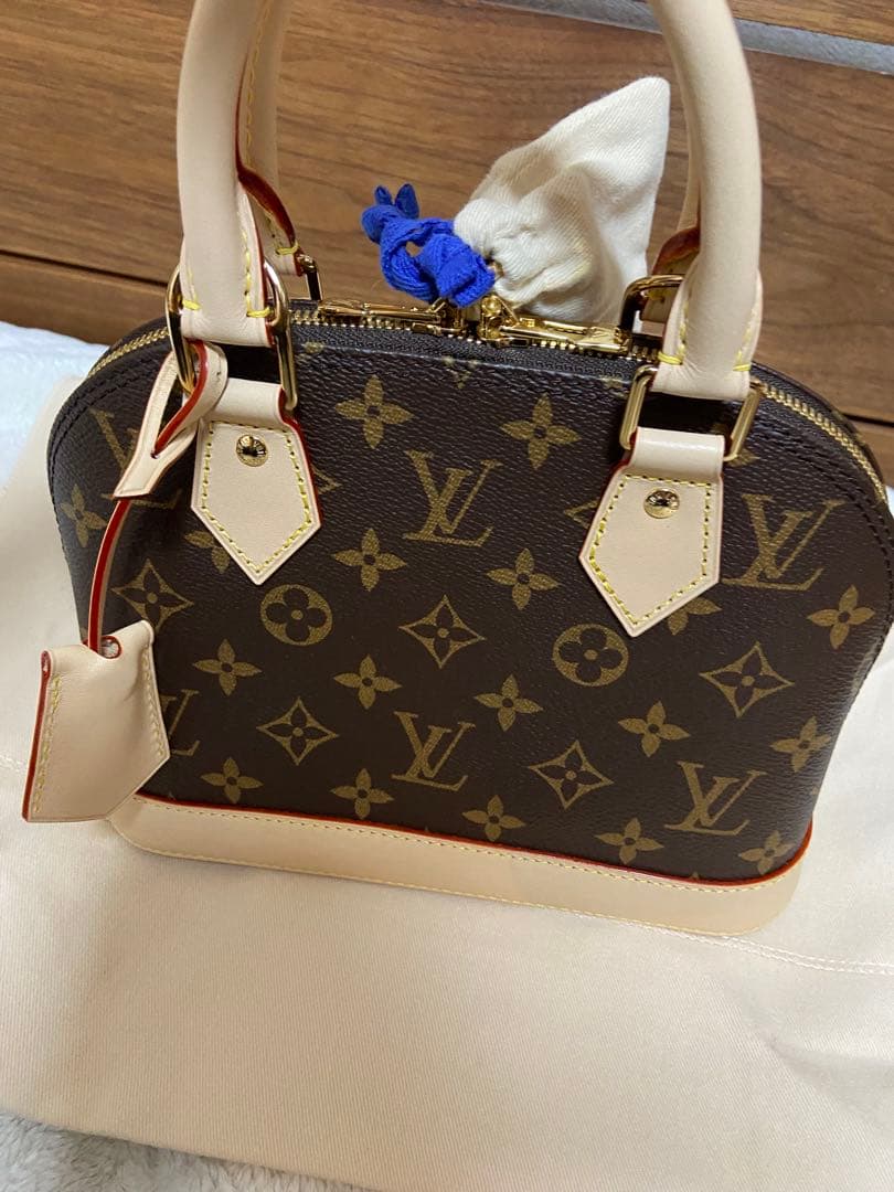 ナタデココLouis Vuitton モノグラム アルマBB