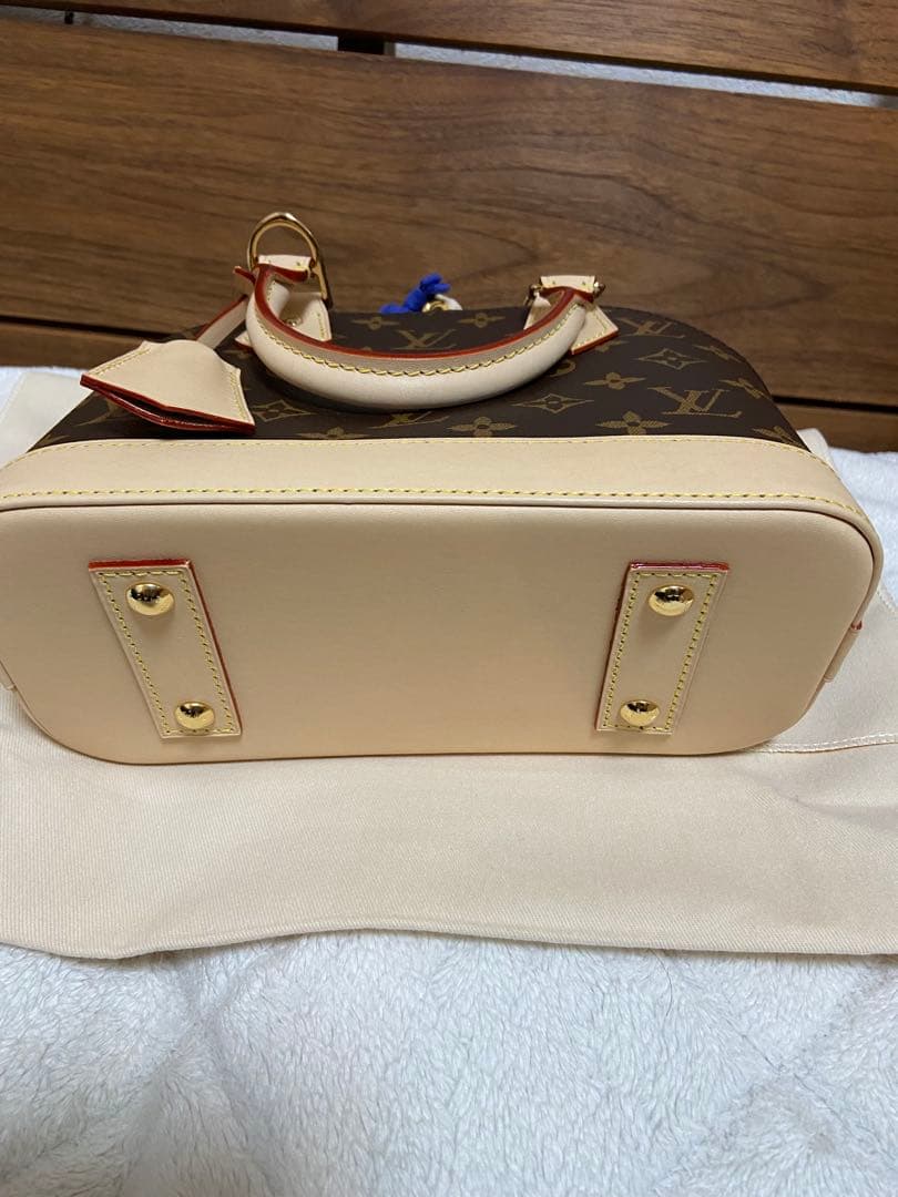 ナタデココLouis Vuitton モノグラム アルマBB