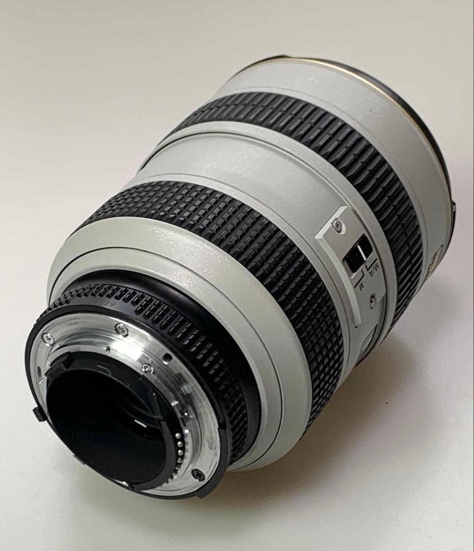 Nikon F5, f2.8 28mm-70mm, 80mm-200mm セット