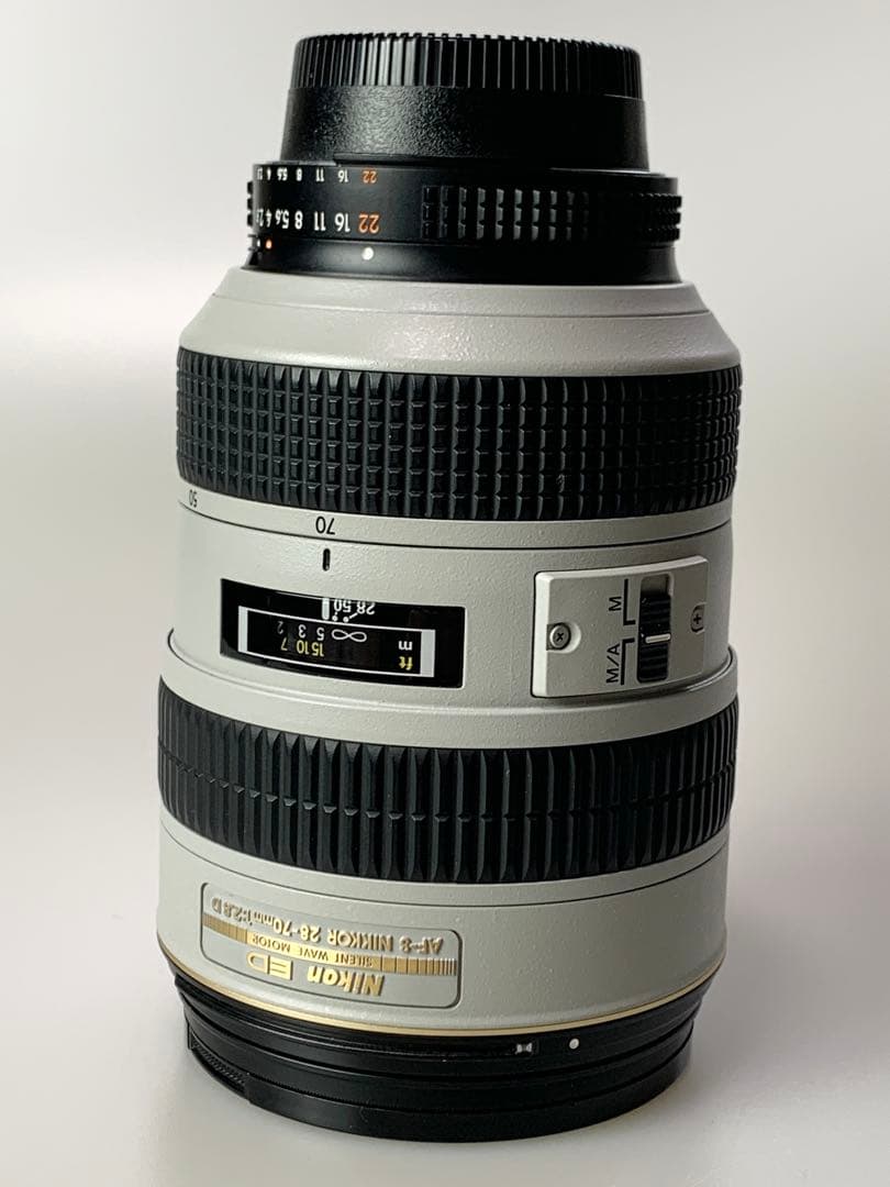 Nikon F5, f2.8 28mm-70mm, 80mm-200mm セット