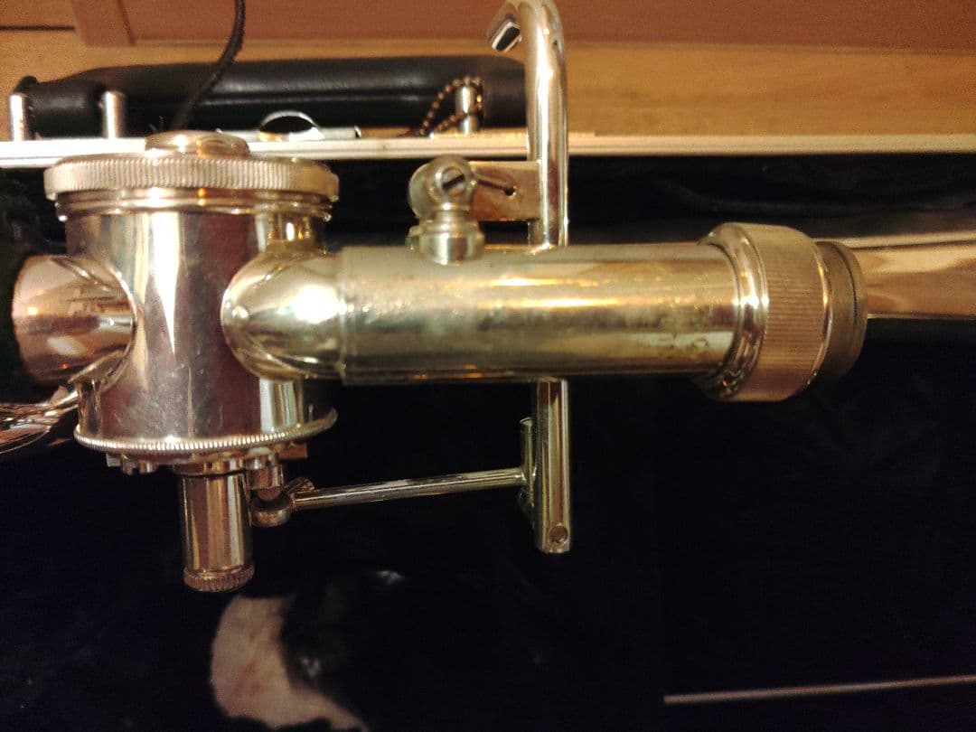 ヤマハ　トロンボーン　シルバーysl-8420s