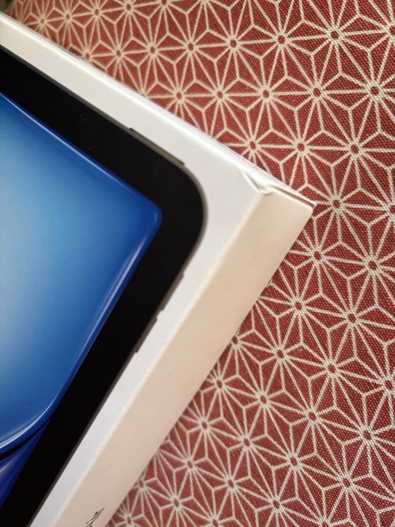 11インチiPadAir128GB ブルー 保護フィルム、カバー付き