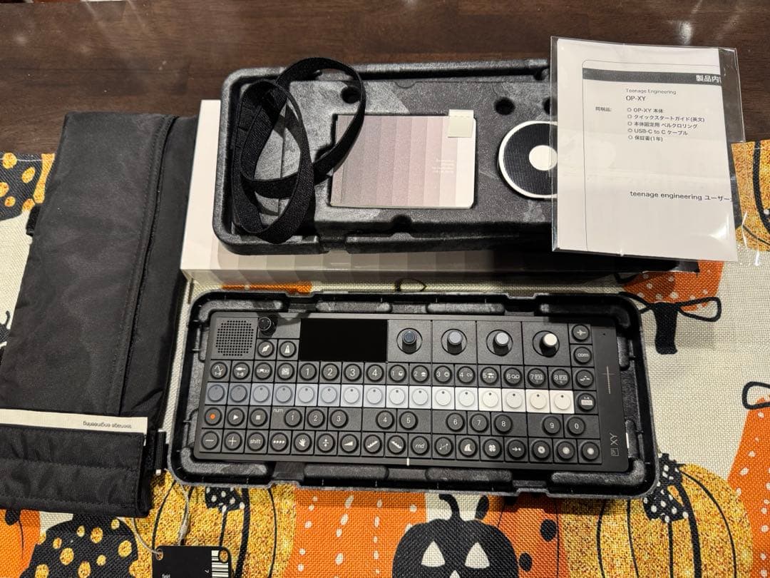 鍵盤楽器 OP-XY teenage engineering