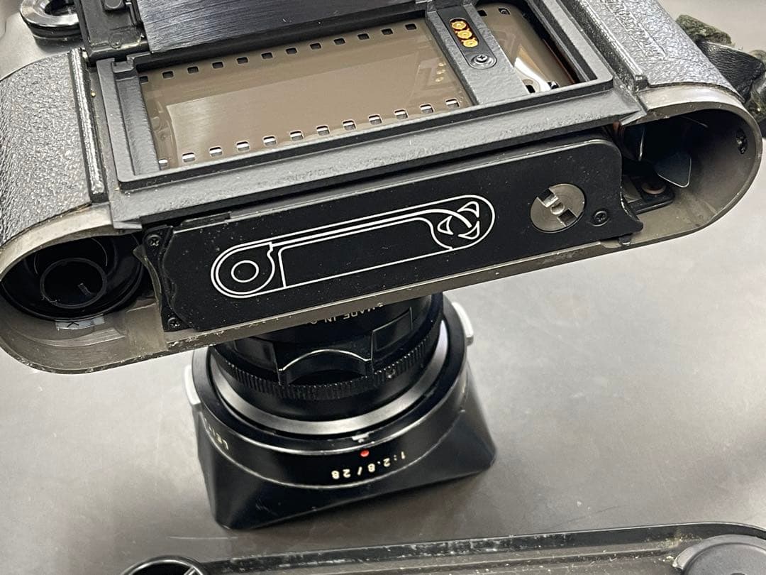 LEICA M6￼ ELMARIT 1:2.8/2.8