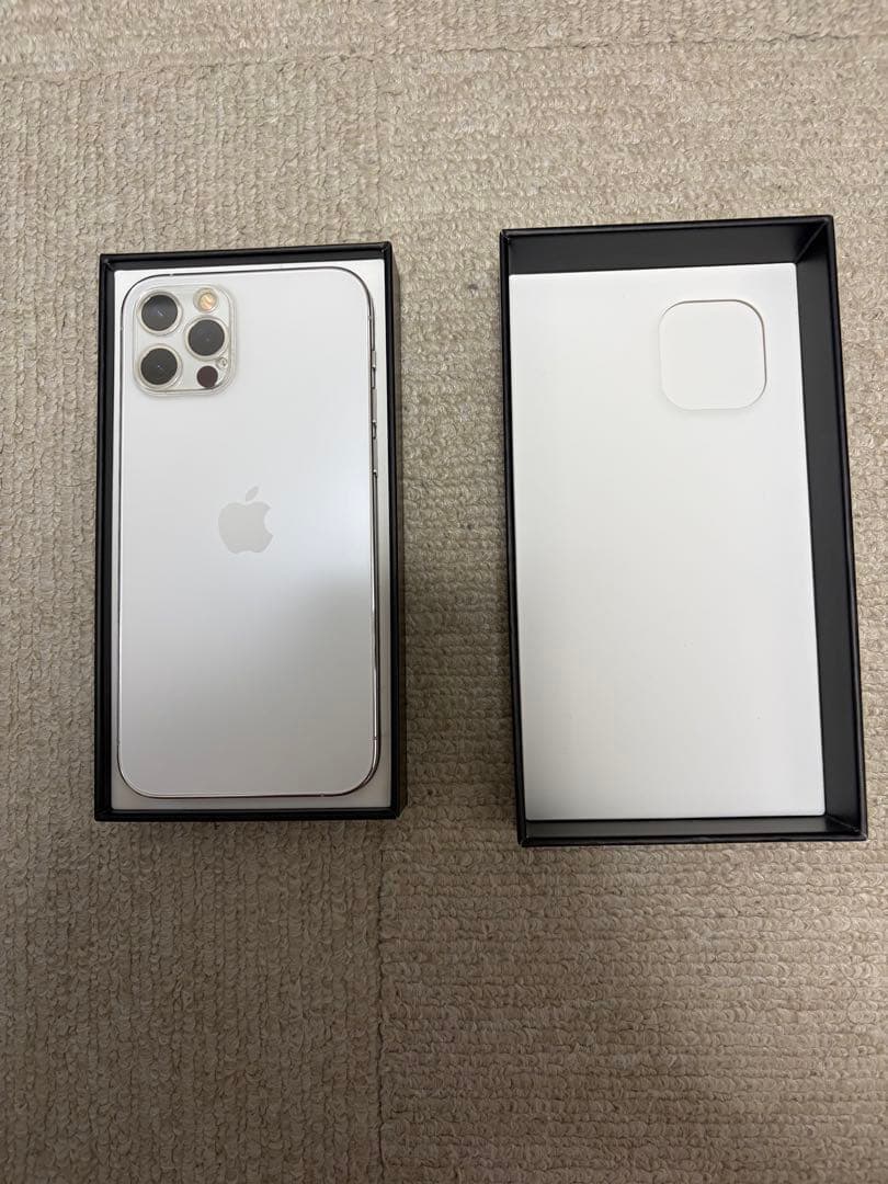 山*口様 Apple iPhone 12 Pro シルバー 本体