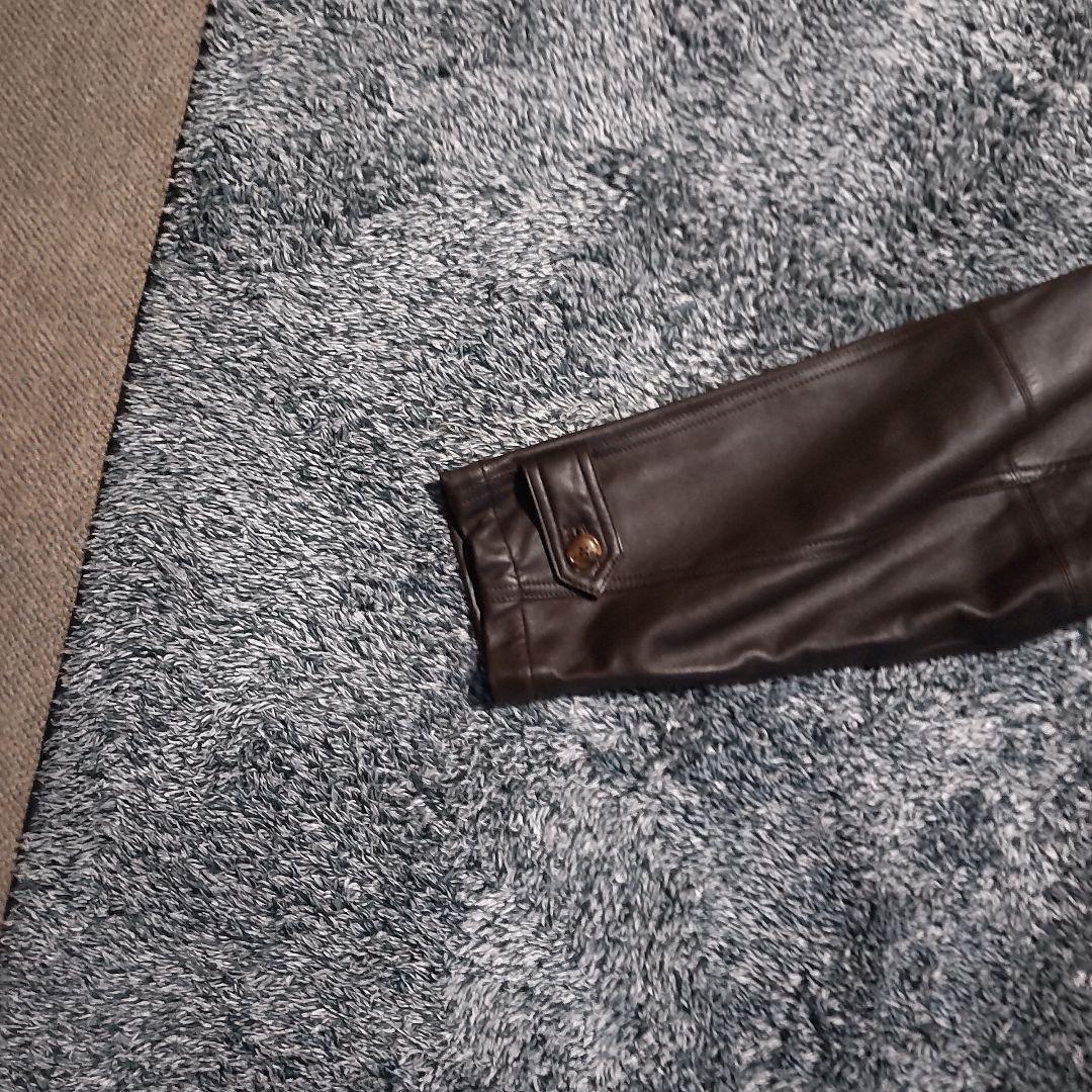 D'URBANレザーコート