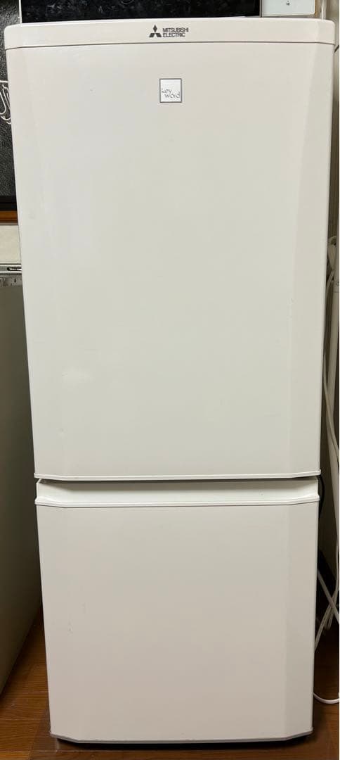 送料込!146L単身用冷蔵庫 三菱2018年製MR-P15EC
