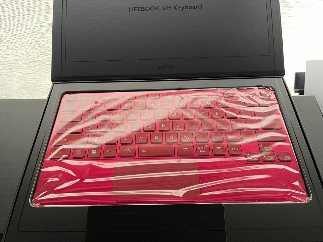 Fujitsu LIFEBOOK UH Keyboard 赤 極上美品
