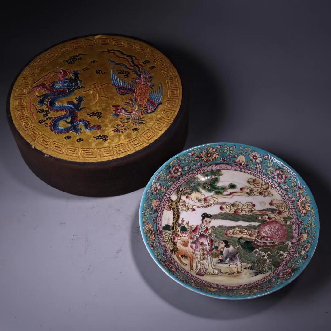 中国古美術・旧蔵粉彩・陶磁器中皿・人物風景絵・置物・純手描き・箱付・文房具・禮品