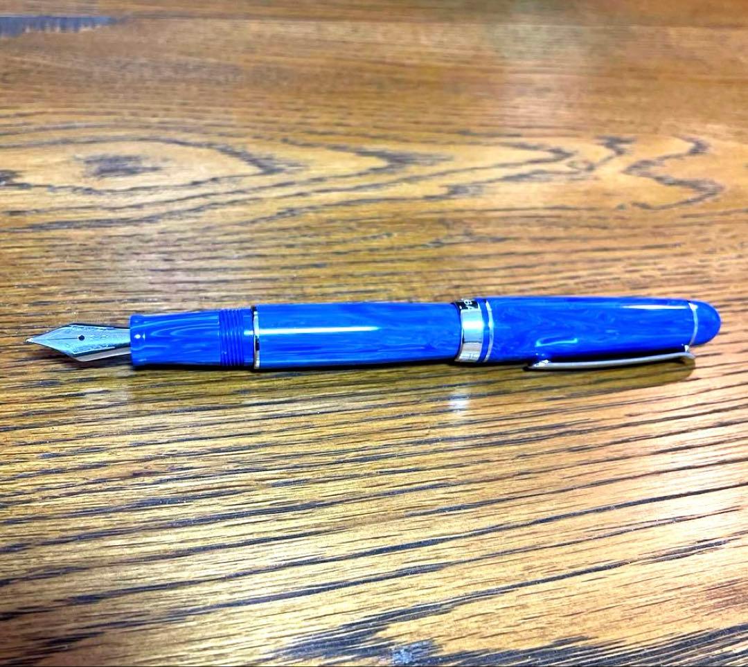 DELTA ヴィルトゥオーサ　B 万年筆