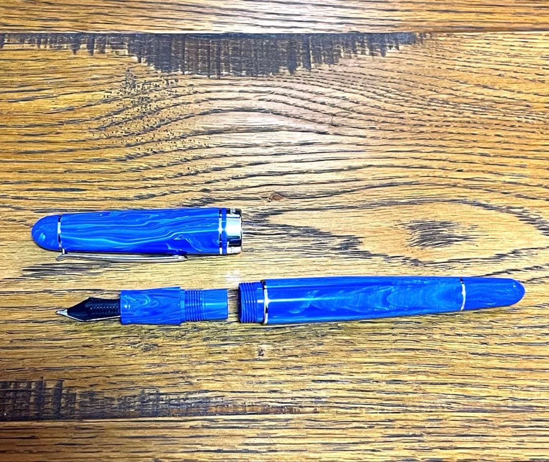 DELTA ヴィルトゥオーサ　B 万年筆