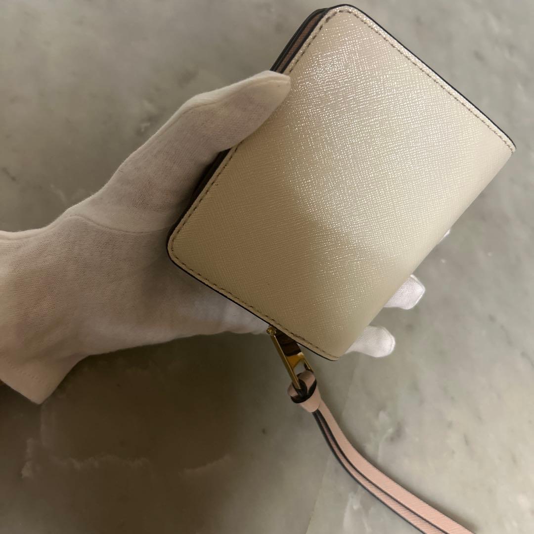 kks　MARC JACOBS 二つ折り財布 グレー