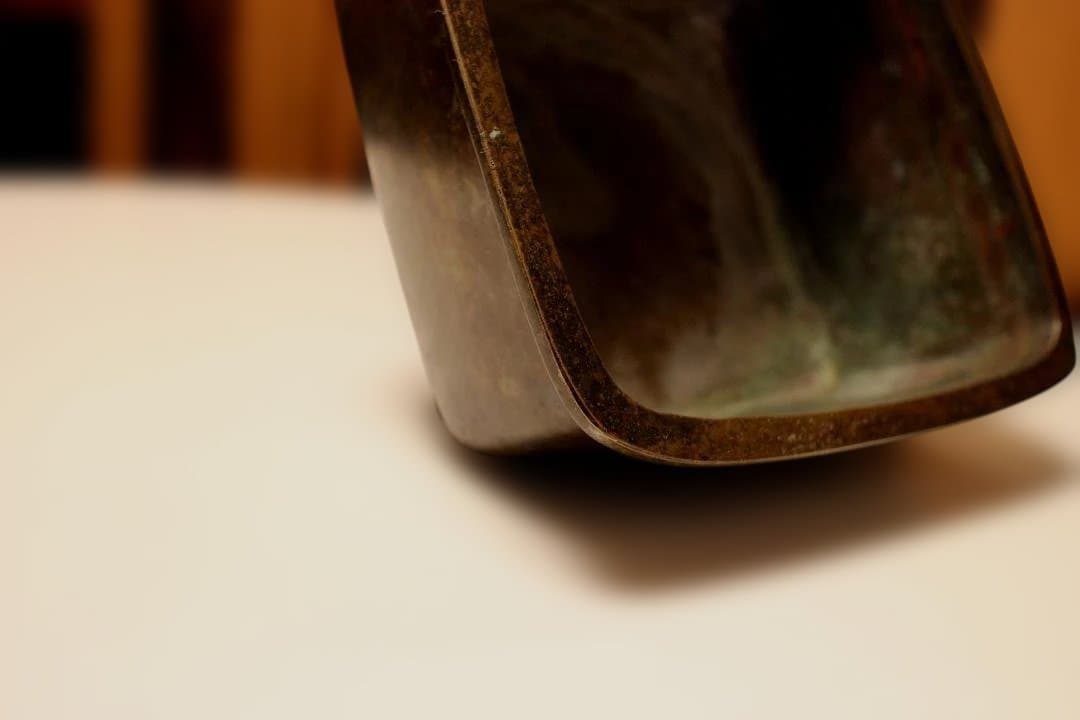 唐物　宣徳銅　宝雲銘 四方香炉 状態良好