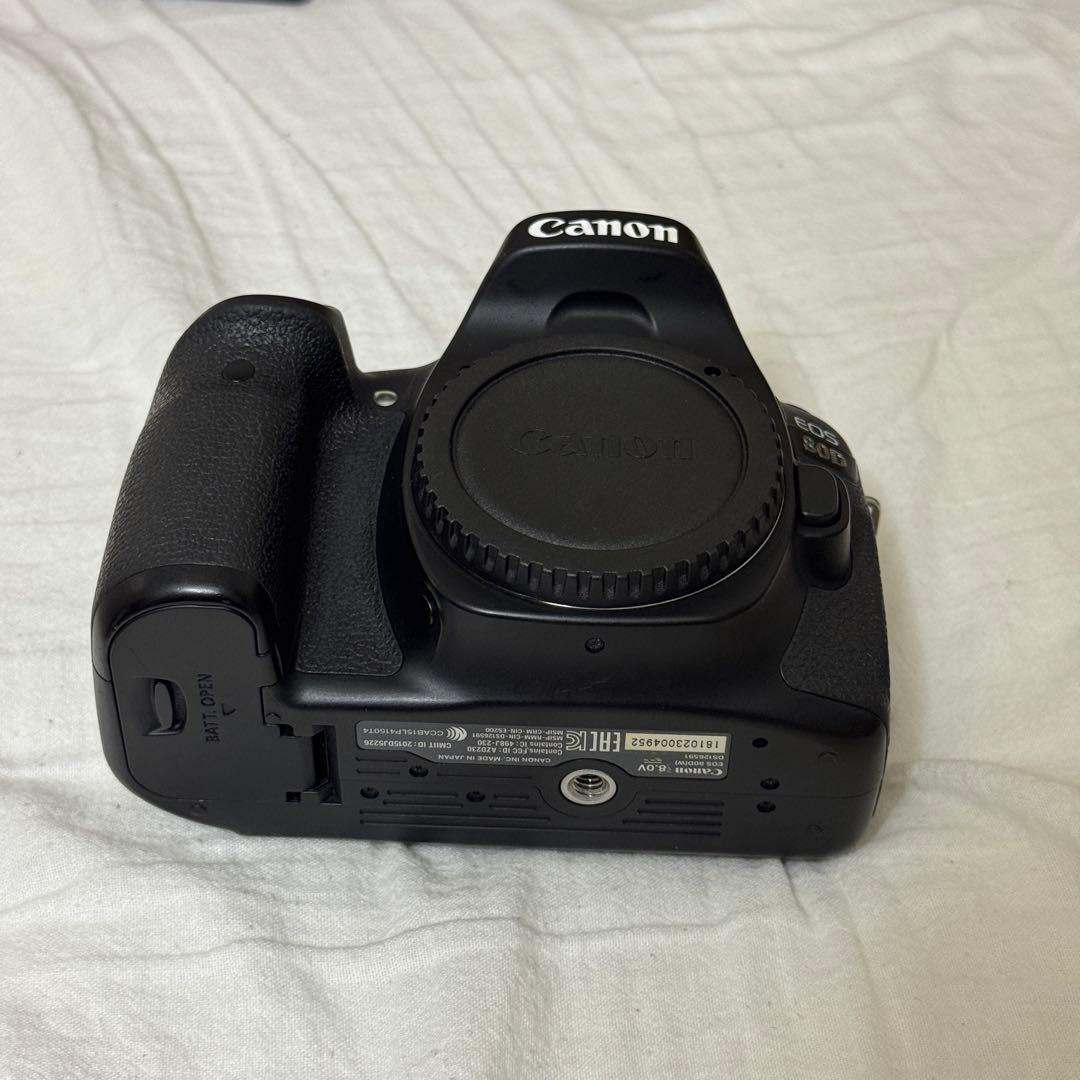 Canon EOS 80D デジタル一眼レフカメラ